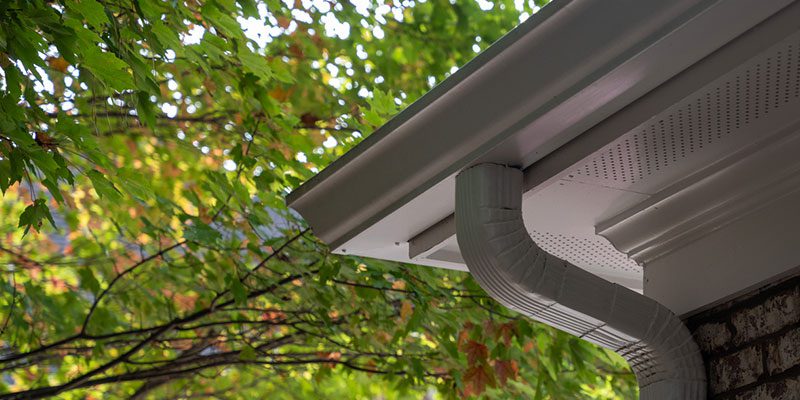 3 Factors to Consider Before Choosing New Gutters